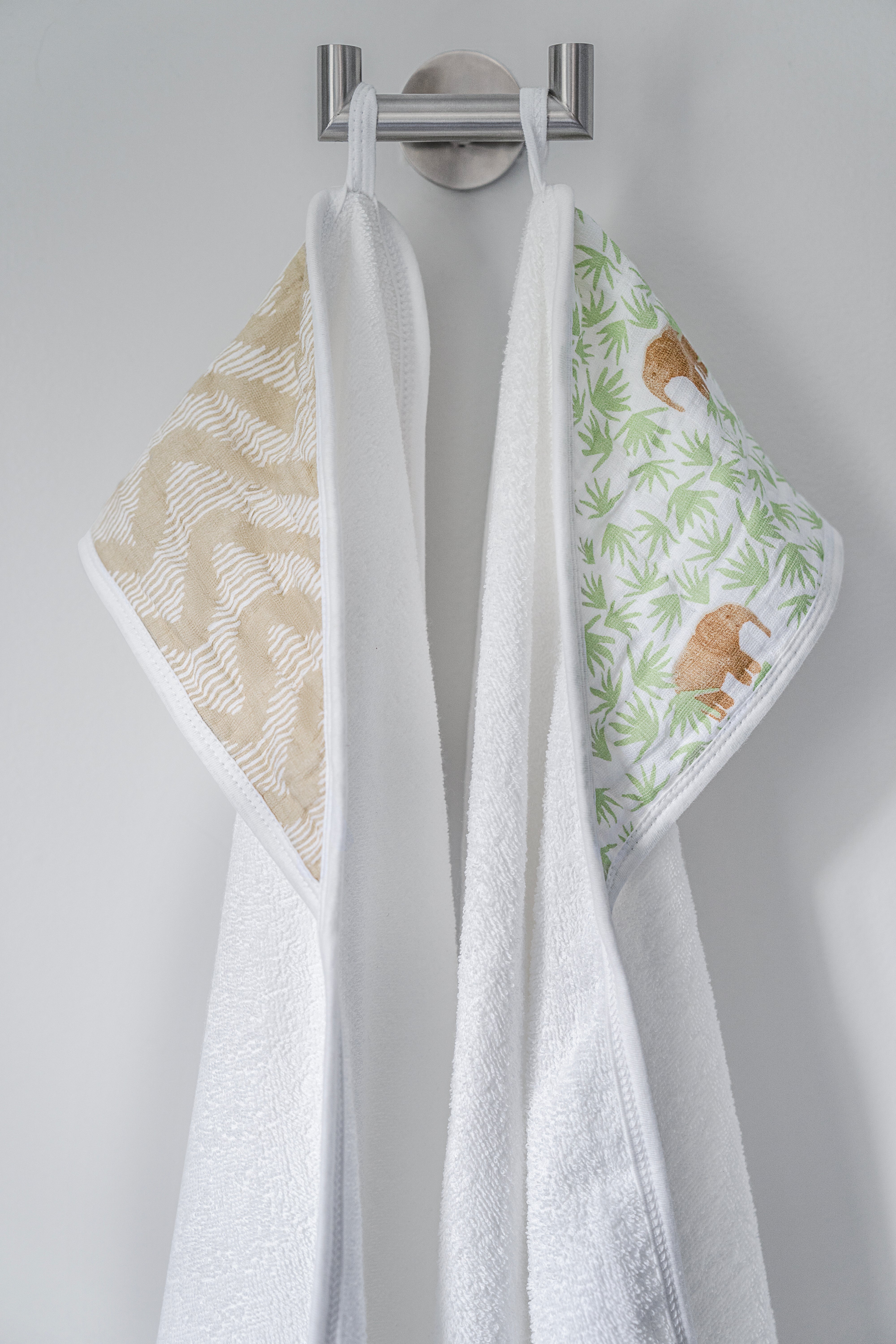 Aden + Anais Tanzania Hooded Towels- 2 Pack