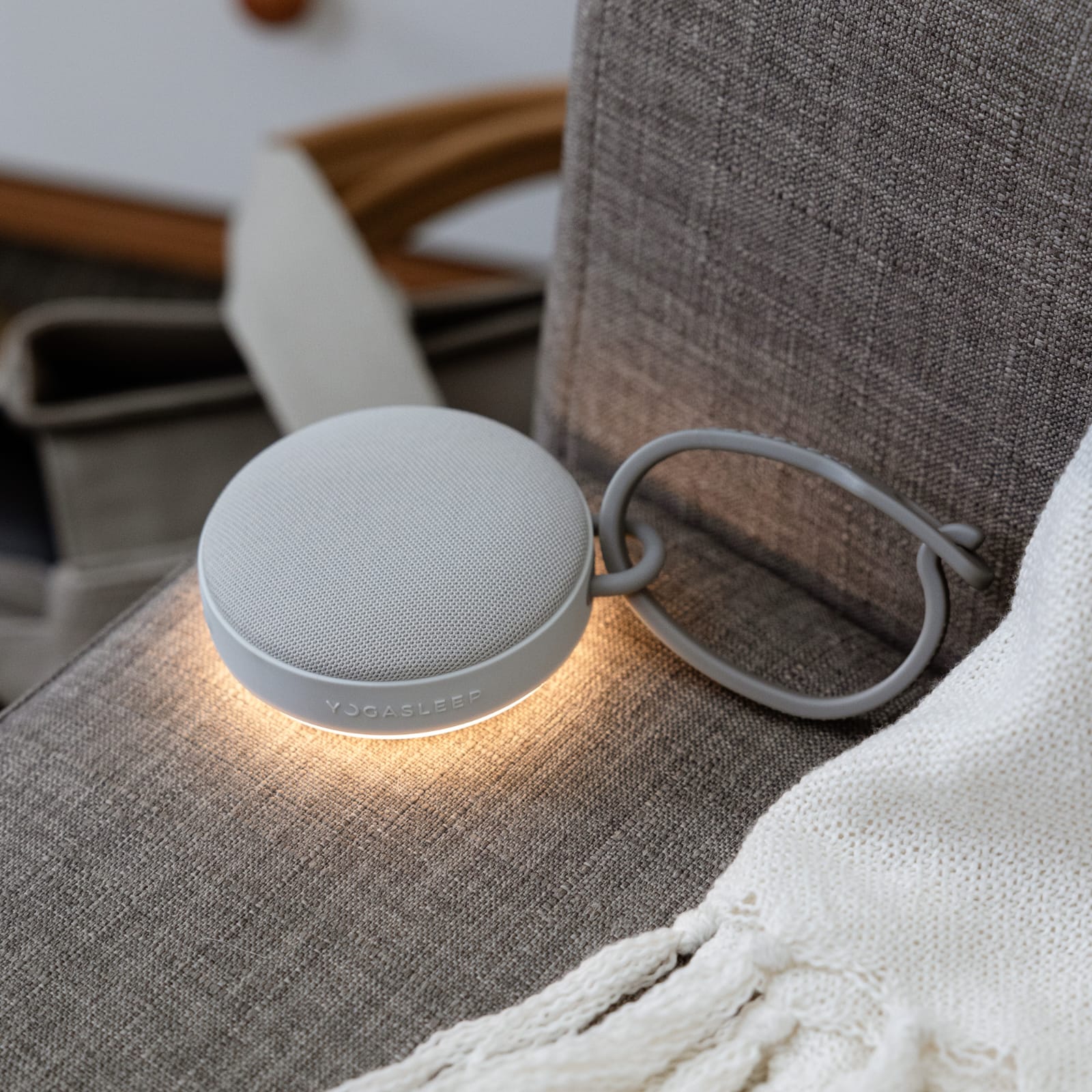 Yogasleep Hushh® 2 Portable Sound Machine & Night Light