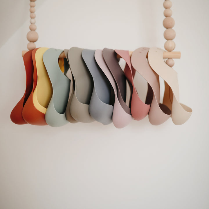 Mushie Silicone Baby Bib-Pretzel